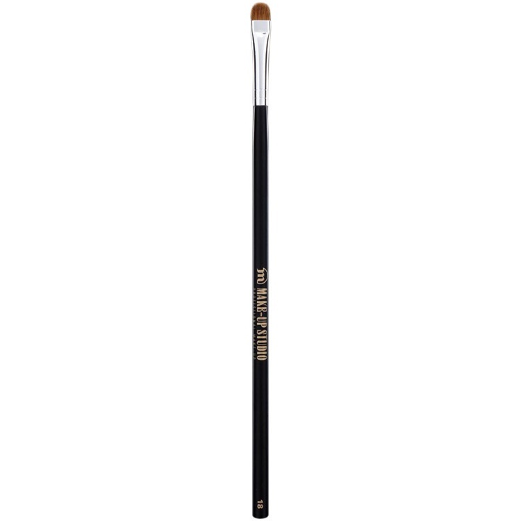 No.18 EYESHADOW BRUSH SHORT FLAT / SABLE HAIR