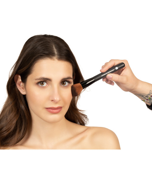 LABOR PRO BLUSH POWDER BRUSH