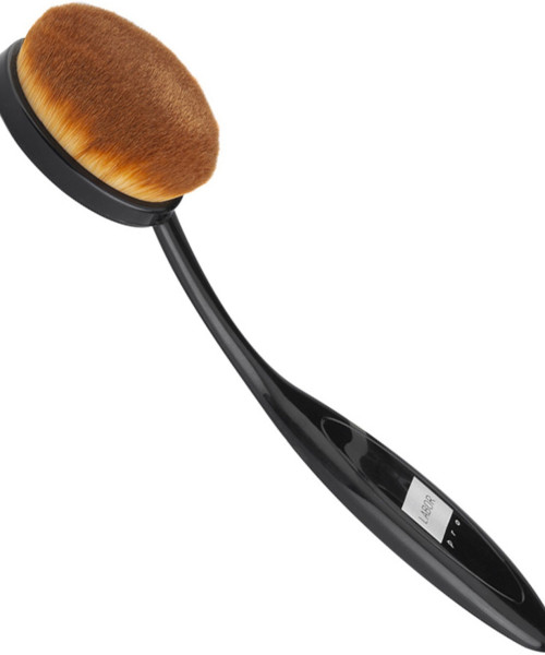LABOR PRO LARGE OVAL MAKE-UP BRUSH